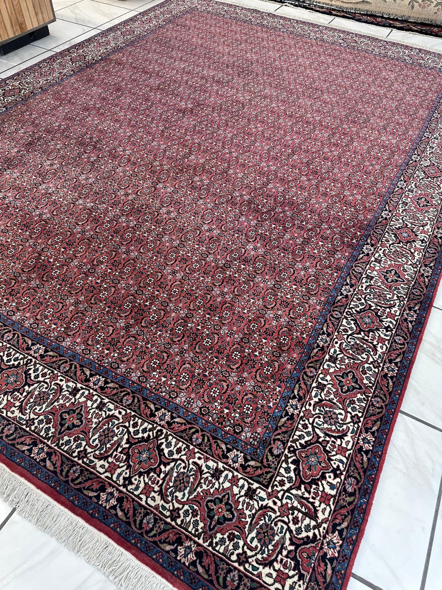 Fine 1980s Hand-Knotted Kurdish Bidjar Wool Rug – 8'4" x 11'8"