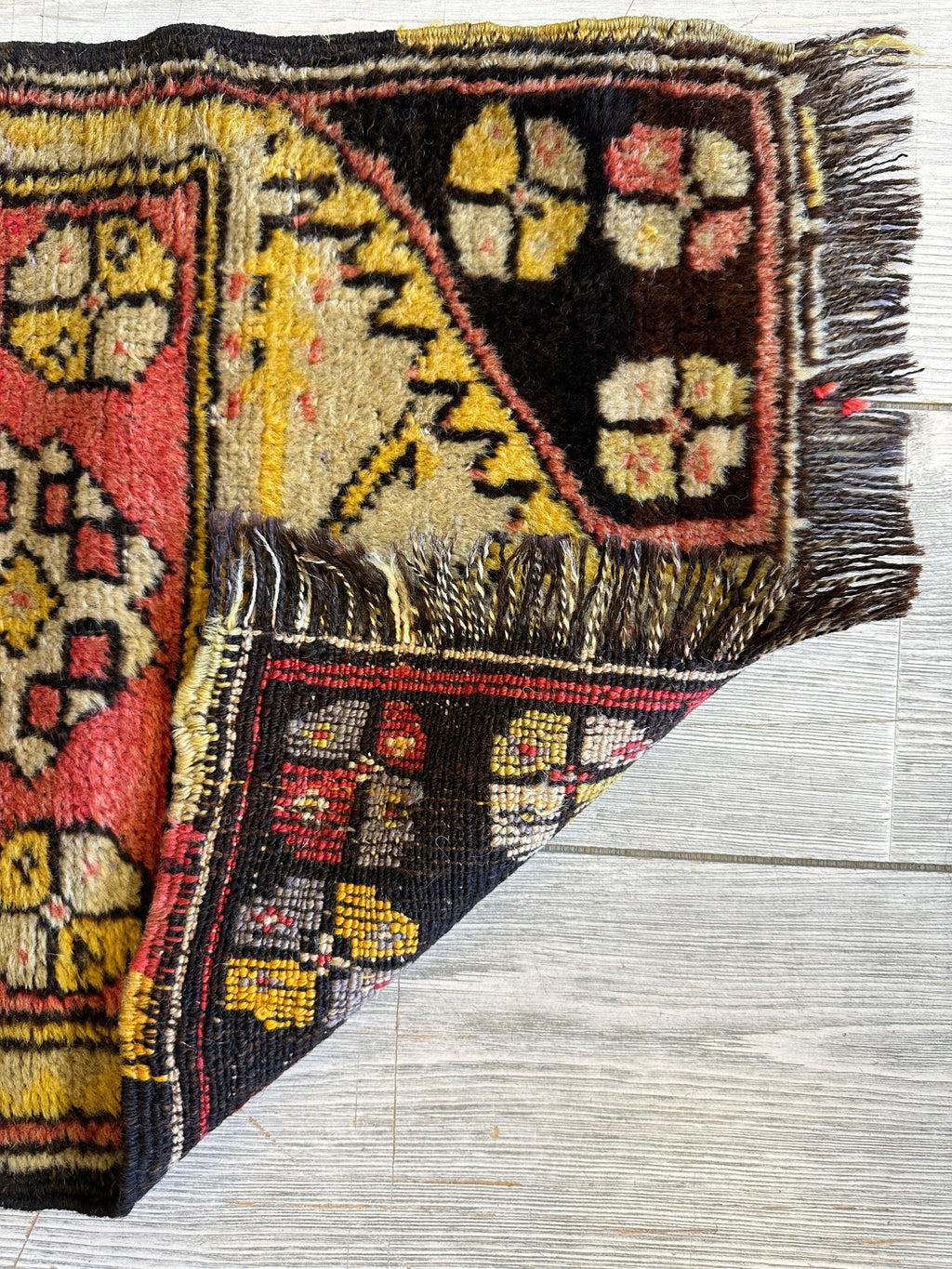 Small Vintage Anatolian Rug 18"×34"
