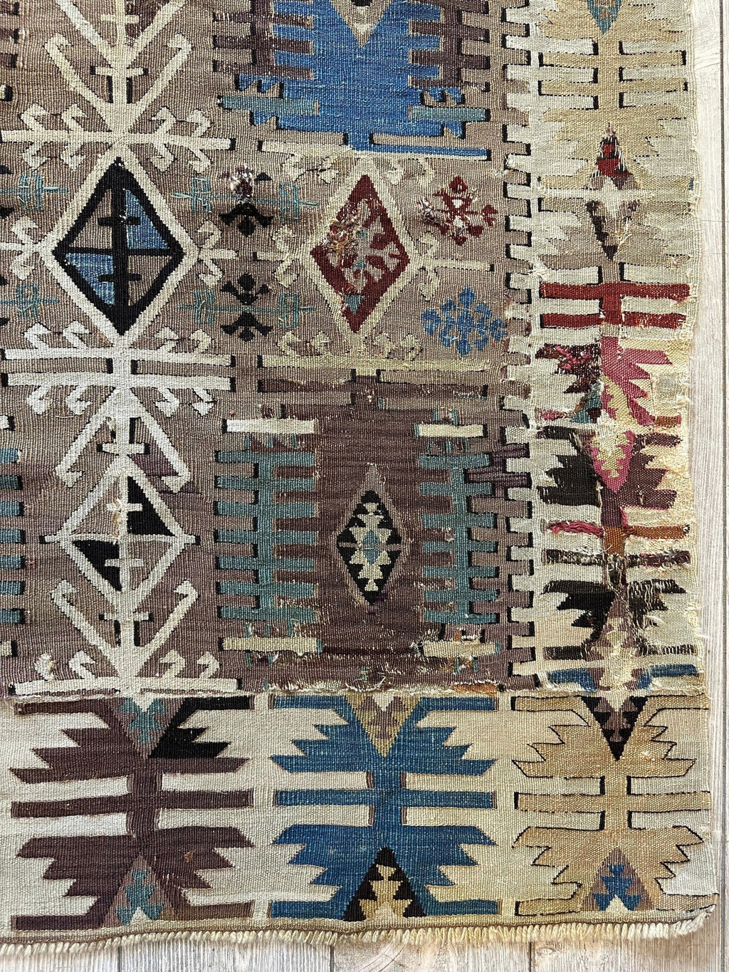 Anatolian 19th C Antique One Of A Kind Kilim Rug 5’ x 8’3”