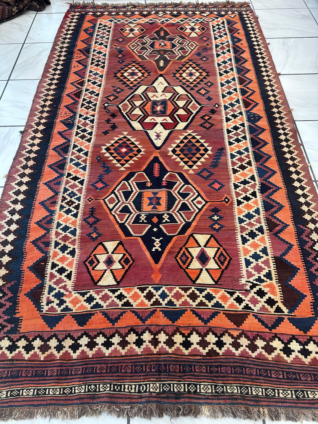 Persian Qashqai Wool Kilim 5'3" × 9'6"