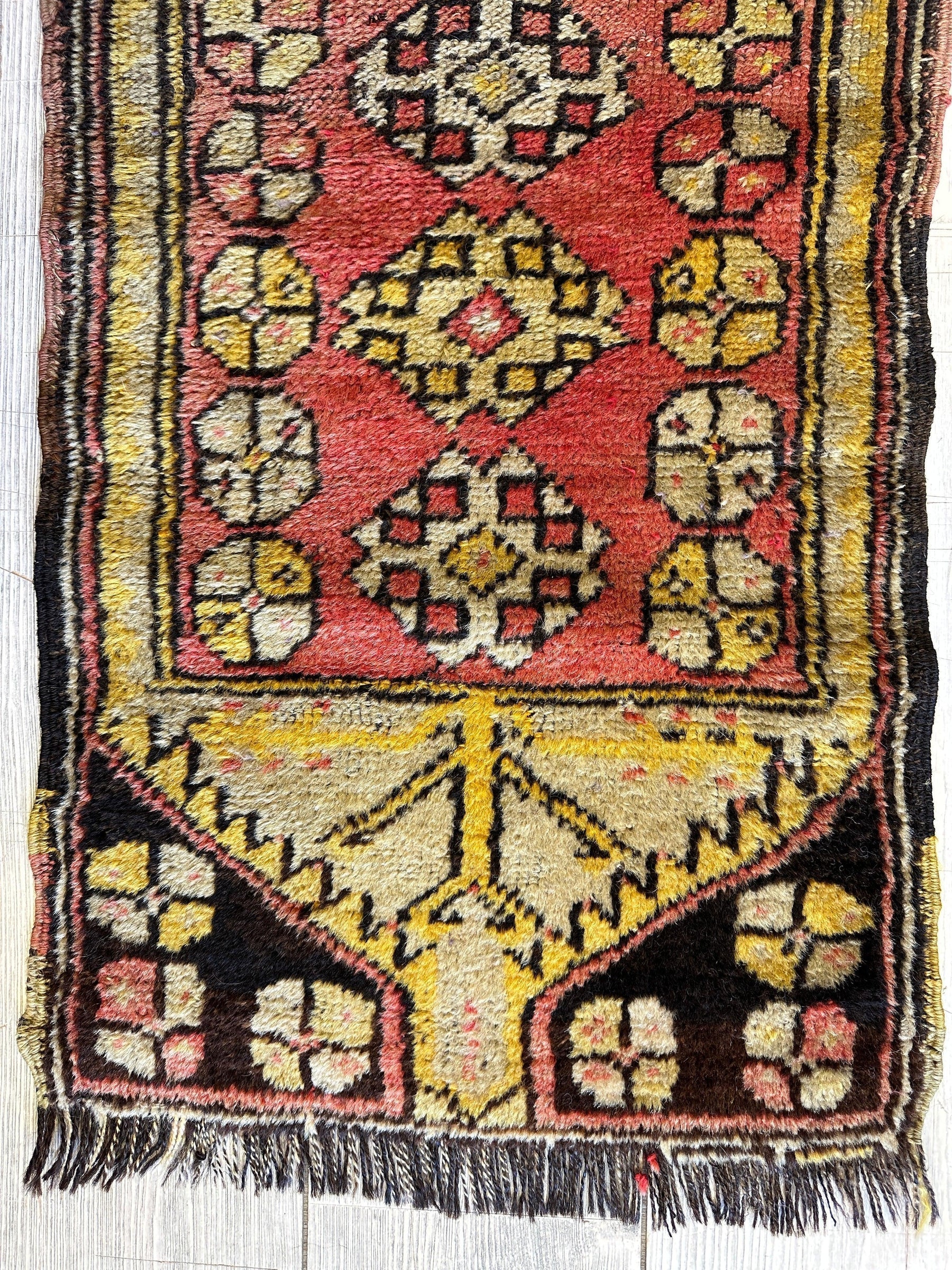 Small Vintage Anatolian Rug 18"×34"