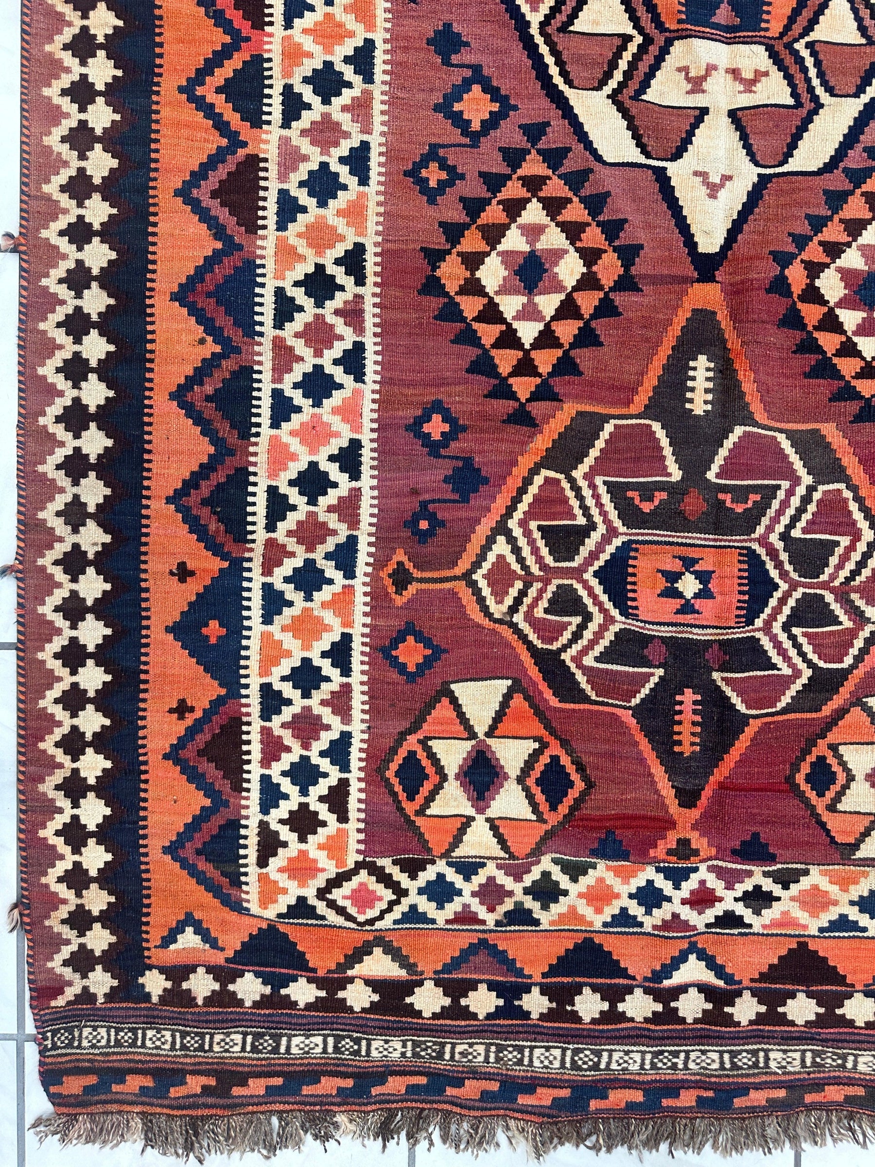 Persian Qashqai Wool Kilim 5'3" × 9'6"